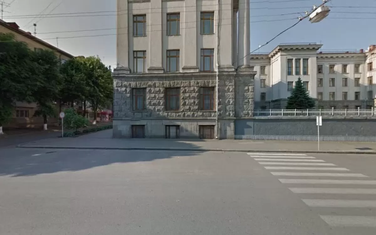 Терминал самообслуживания ПриватБанка, проспект Волі, 13, Луцьк