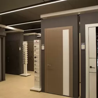 Holz - мережа сучасних салонів дверей, підлогових покриттів і сервісу
