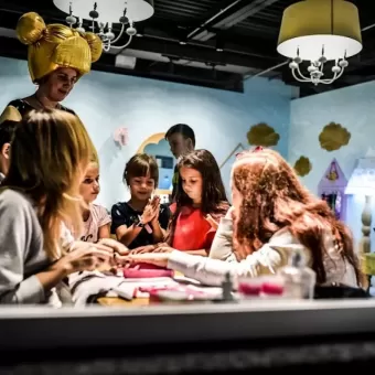 Смугастий Носоріг