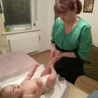 Дитячий масаж та ЛФК
