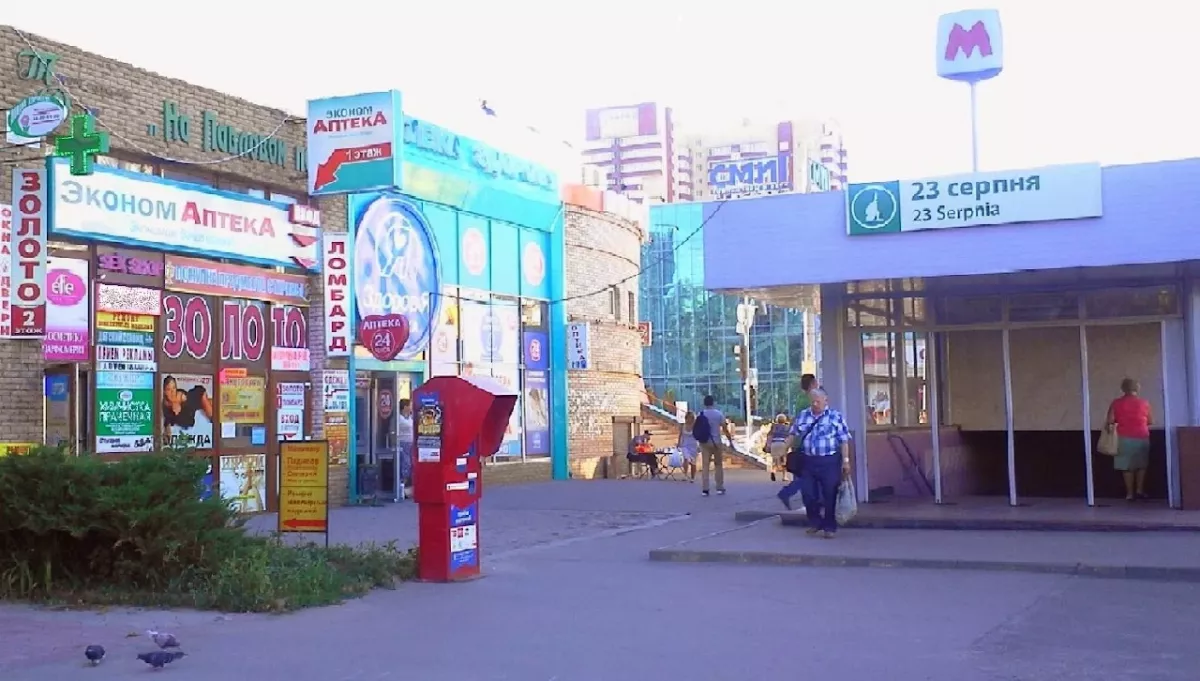 eroticland VIDEO) Na celjskem sejmišču se začenja erotični festival Eroticland, med  gosti veliko znanih imen