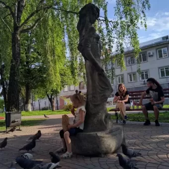 Сквер "Зоряний"