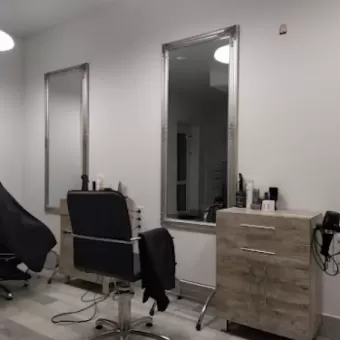 Чоловіча перукарня Hair room
