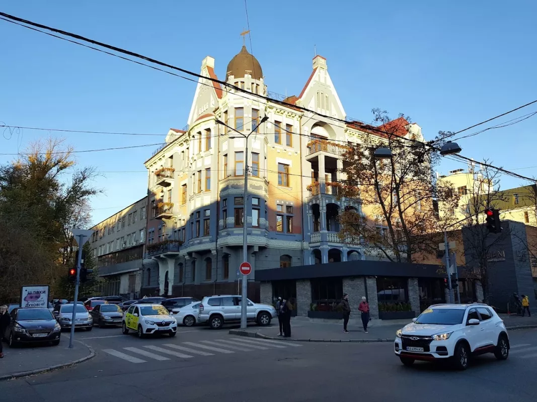 ᐅ Прибутковий будинок Пітри Харків вулиця Чернишевська, 66