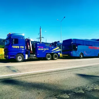 Вантажний Евакуатор Автобусів та Вантажних автомобілів у Львові