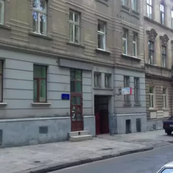 Стоматологічна клініка "Лариса Літинська"