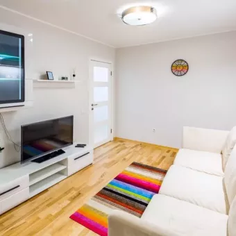 BV Apartment Svobody Avenue