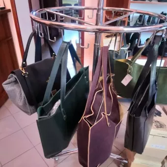 Магазин "Art Leather Group" Шкіряні вироби