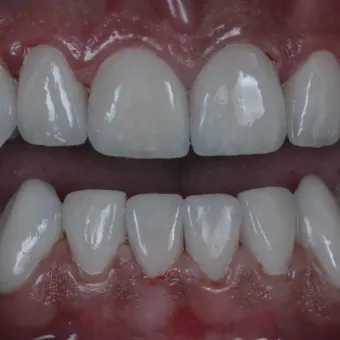 Cтоматологія Diamond Dental Clinic