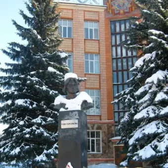 Пам'ятник Гулі Корольовій