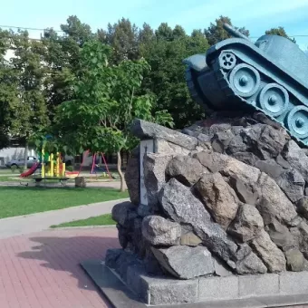 Пам’ятник на могилі комдива М.М. Богомолова