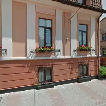 МАЛЕ ПП КАЛЕНЧУК КЛІНІК