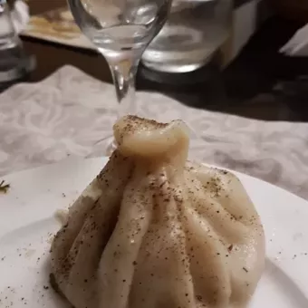 Грузинський дворик